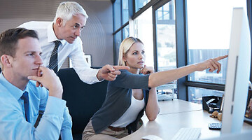 Zaangażowanie pracowników w BHP – praktyczne sposoby i narzędzia