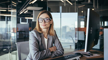 LEX Expert AI krok po kroku – od pierwszego pytania do kompletnej analizy.